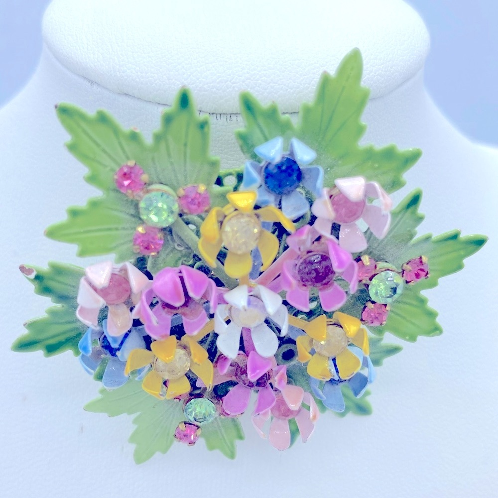 LERU Enamel Flower Bouquet Flower Brooch 1950s Size 2-1/4” Diameter Rare Find